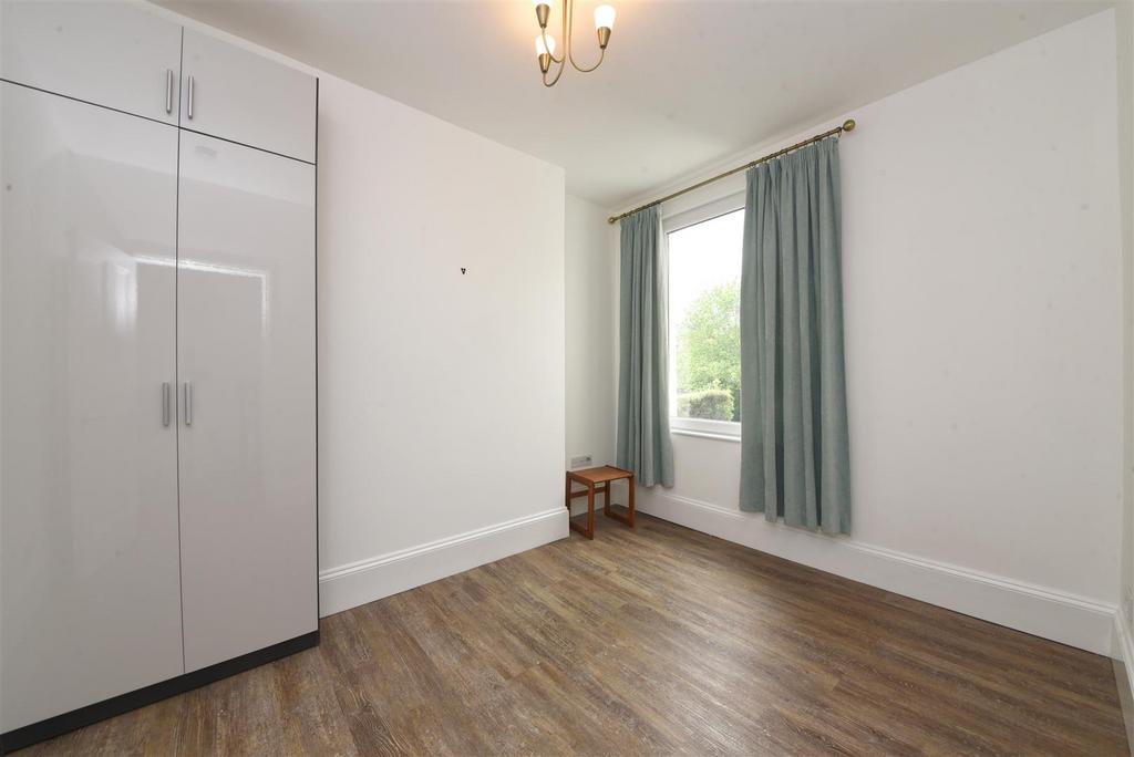 53 Parkhurst Pic 13.jpg