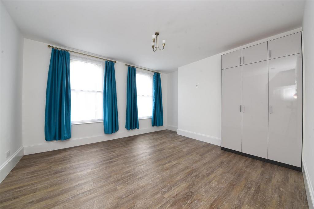 53 Parkhurst Pic 14.jpg