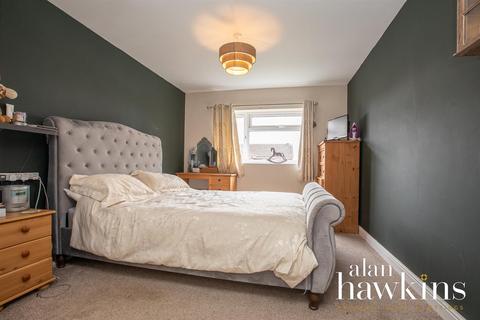25 Britannia Crescent, Lyneham, Chippenham, SN15 4AN