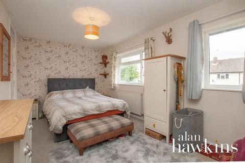 73 Britannia Crescent, Lyneham, Chippenham, SN15 4AN