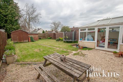 73 Britannia Crescent, Lyneham, Chippenham, SN15 4AN
