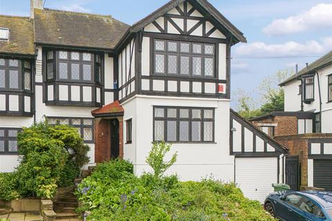 4 bedroom house for sale, Mount Echo Drive, Chingford E4
