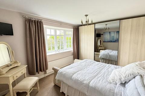 2 bedroom detached bungalow to rent, Morley Green Road, Wilmslow