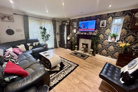 5 bedroom house for sale, Woodacre Road, Ellesmere Port