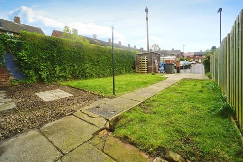 3 bedroom terraced house to rent, Lowedges Crescent, Lowedges, Sheffield