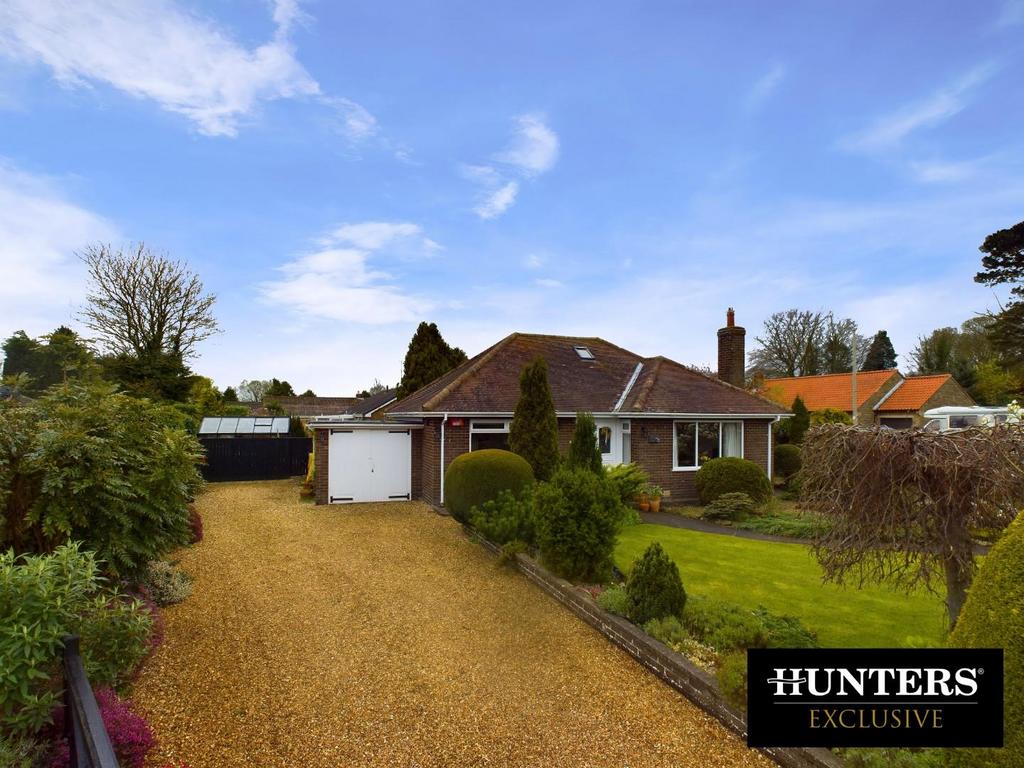 Station Lane, Cloughton, Scarborough 3 bed detached bungalow for sale