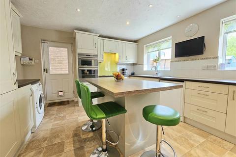 4 bedroom detached house for sale, Wyston Brook, Hilton