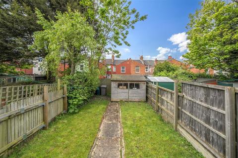 4 bedroom house for sale, Pine Road, London, NW2