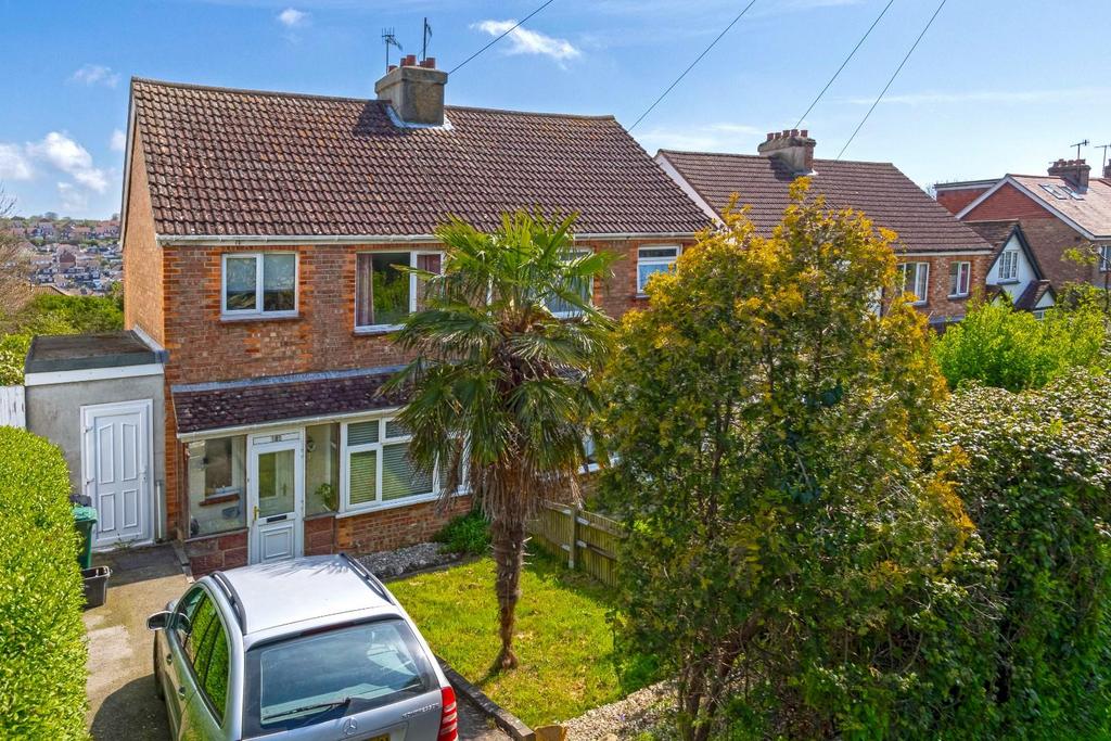 Mile Oak Road, Portslade, Brighton 3 bed house for sale £375,000