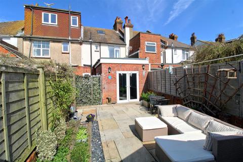 3 bedroom terraced house for sale, Hindover Road, Seaford, BN25 3NR