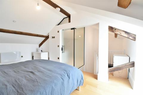 Flat 5, 49 - 51 Parade, Leamington Spa, CV32 4BL