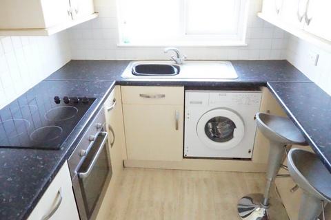 1 bedroom flat to rent, 32 Springfield Court, Hull Road, Anlaby, HU10 6SJ