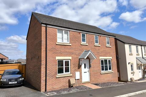 3 bedroom detached house for sale, Foley Road, Newent
