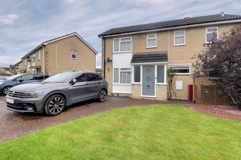 3 bedroom semi-detached house for sale, Meadow Road, Stonehouse