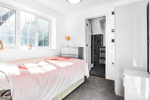 1 bedroom flat to rent, 1 Bedroom - Billericay