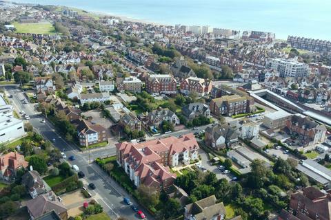 2 bedroom retirement property for sale, Bellview Court, Cranfield Road, Bexhill-On-Sea