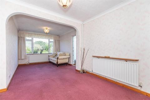 38 Coniston Road, Goring By Sea, Worthing, BN12 6JT