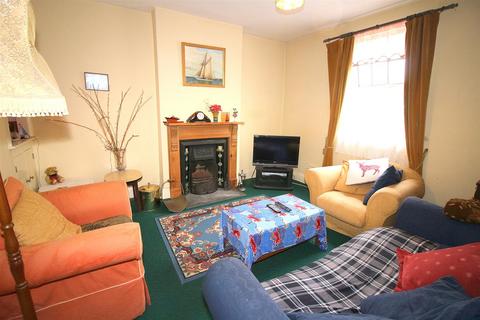 4 Albert Road, Saltash, PL12 4EA
