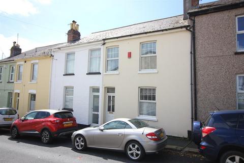 4 Albert Road, Saltash, PL12 4EA