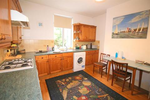 4 Albert Road, Saltash, PL12 4EA