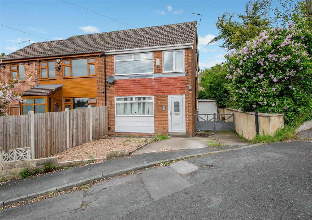 Walkers Lane, Wortley, Leeds w 3 bed semidetached house for sale £