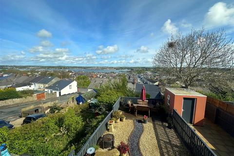 5 bedroom detached house for sale, Milton Terrace, Pembroke Dock