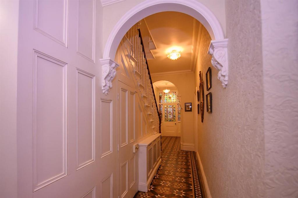 153-15 Lyttleton Road-153.jpg