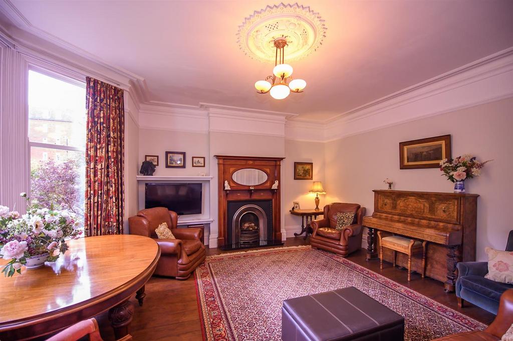 143-15 Lyttleton Road-143.jpg