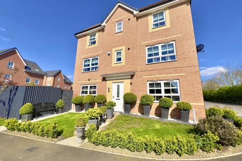 4 bedroom townhouse for sale, Kennet Grove, Coxhoe, Durham