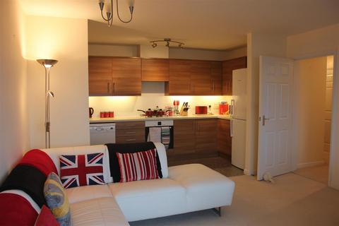 2 bedroom apartment to rent, Stone Close, Poole