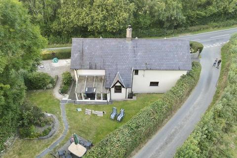 3 bedroom detached house for sale, Llanilar