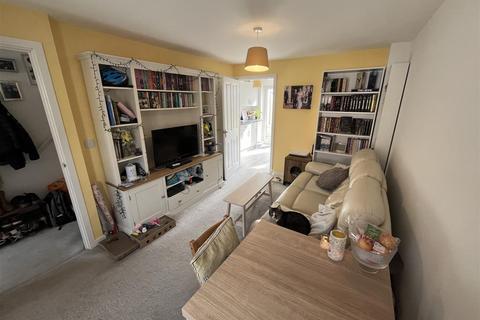 2 bedroom end of terrace house for sale, Neath Drive, Chippenham