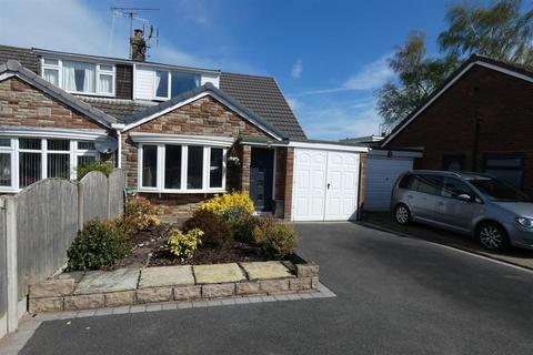 4 bedroom semi-detached house for sale, Kingfisher Crescent, Cheadle, Stoke-On-Trent