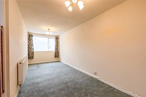 19 Engliff Lane, Woking, GU22 8SU