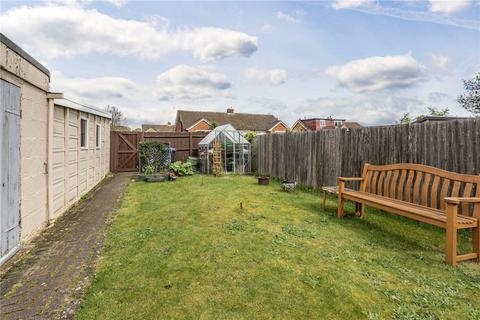 19 Engliff Lane, Woking, GU22 8SU