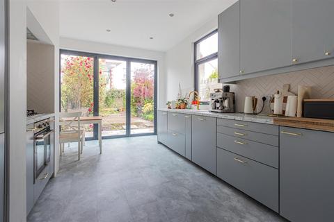15 Llandaff Road, Cardiff, CF11 9NF