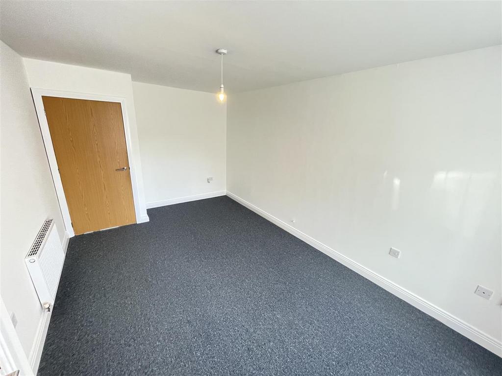 Tapestry Gardens, Birkenhead 3 bed terraced house for sale £127,500