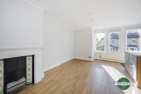 1 bedroom house to rent, Cleveland Road, South Woodford, E18 2AE