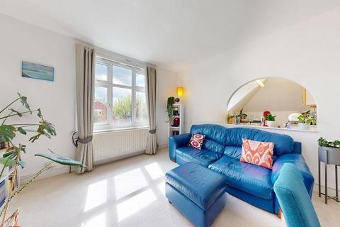 1 bedroom flat to rent, Chatsworth Road, Mapesbury Estate, London
