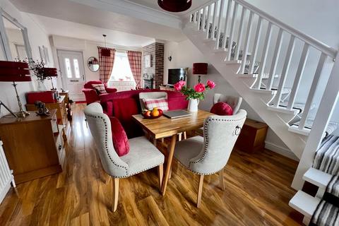 24 Princes Road, Burnham-on-crouch, CM0 8BX