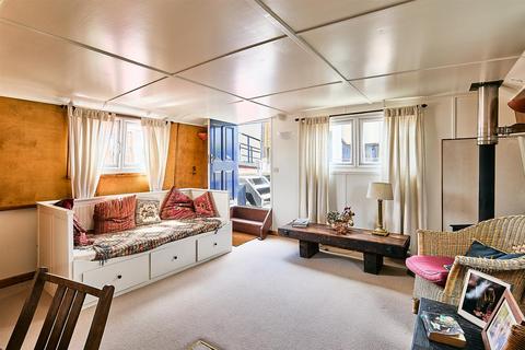 1 bedroom houseboat for sale, The Dove Pier, Hammersmith, W6