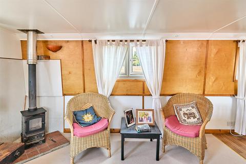 1 bedroom houseboat for sale, The Dove Pier, Hammersmith, W6