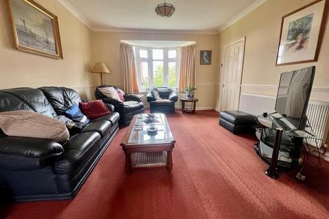 20 Park Road, Burnham-on-crouch, CM0 8ES