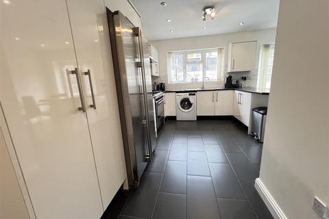 89 Appleton Avenue, Great Barr, Birmingham, B43 5LX