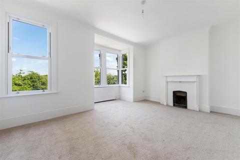 130 Capel Road, London, E7 0JT