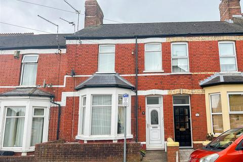 3 bedroom terraced house for sale, Clifton Street., Barry