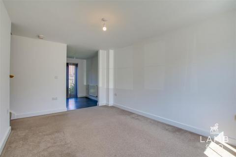 3 Dresden Square, Clacton-on-sea, CO16 8GH