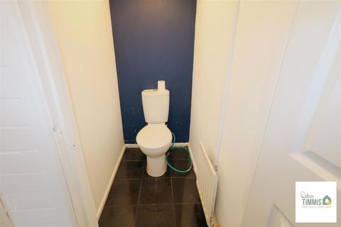 99 Brocklehurst Way, Stoke-on-trent, ST1 6HN