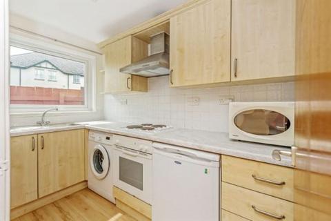 1 bedroom flat to rent, Winram Place `Annex`, Fife