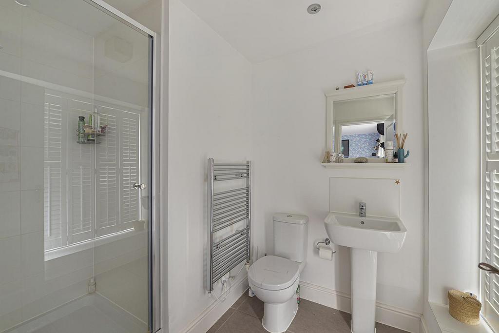 Ensuite